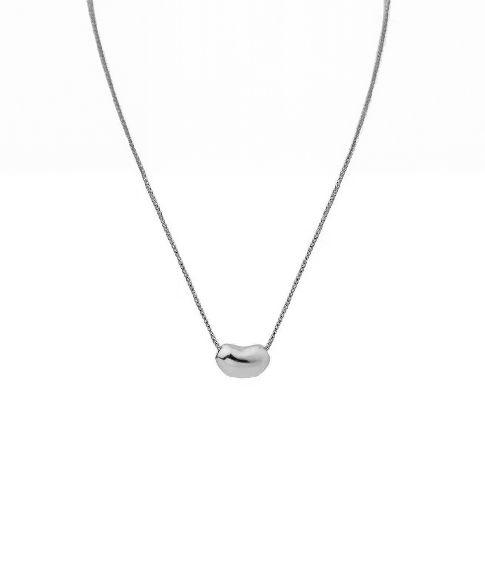 Κολιέ με οβάλ μενταγιόν από ανοξείδωτο ατσάλι σε ασημένια απόχρωση